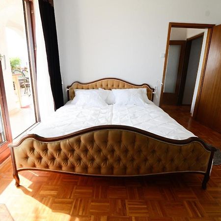 Apartment Glicinija Zadar Luaran gambar
